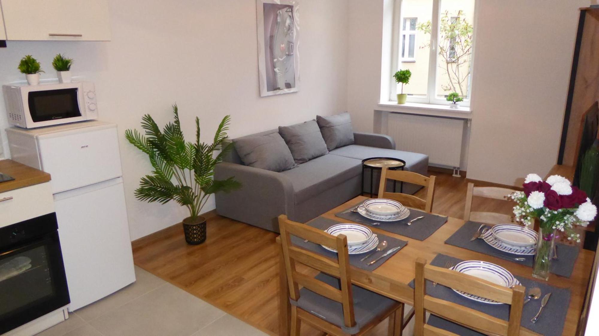 Apartament Love On 5 - Milosc Na 5 Legnica Kültér fotó